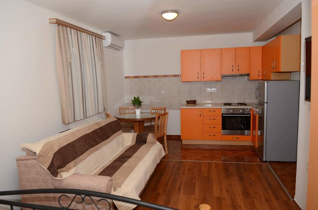 Apartments Villa Split كرابينسك توبليس المظهر الخارجي الصورة